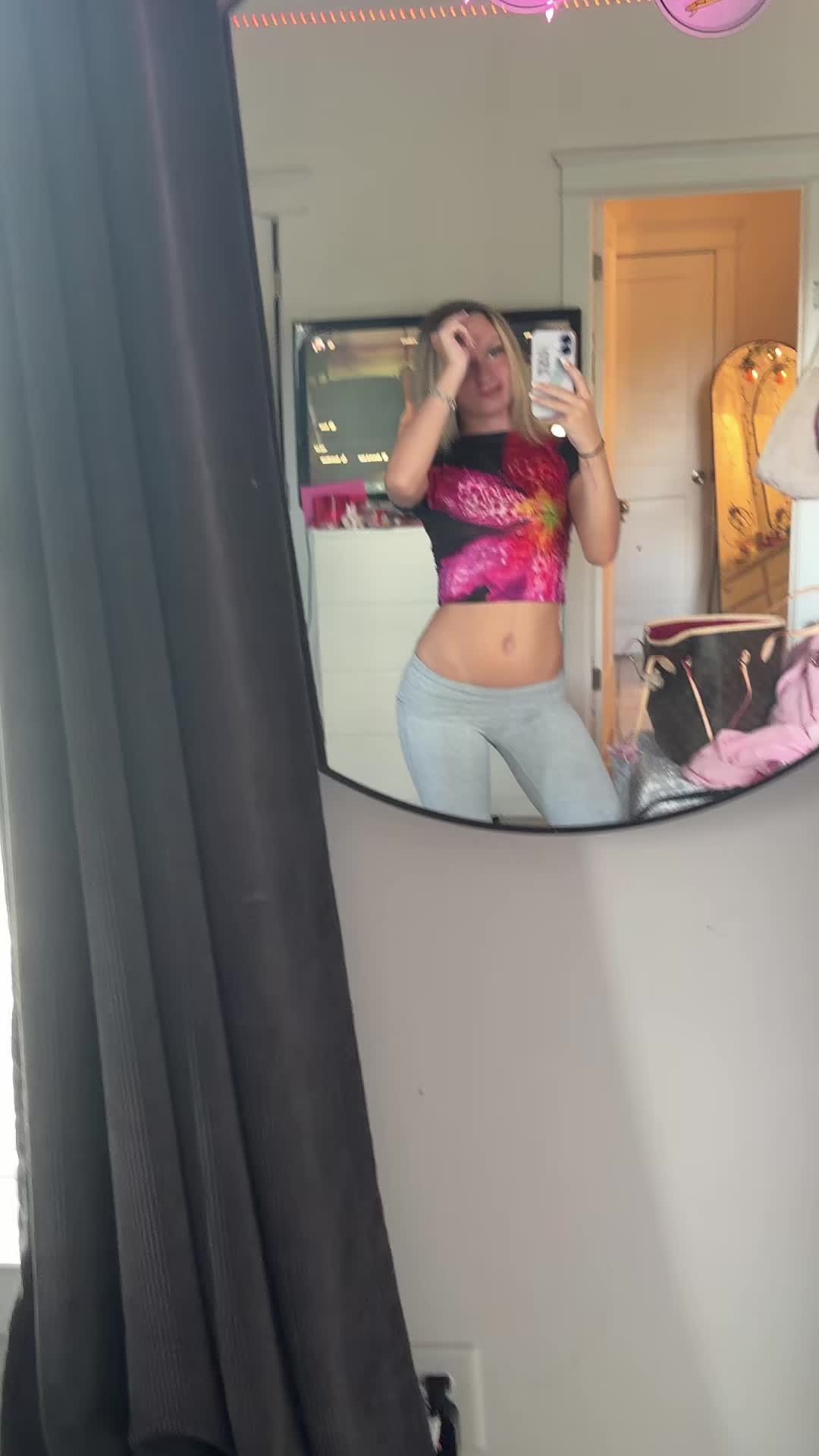 @___