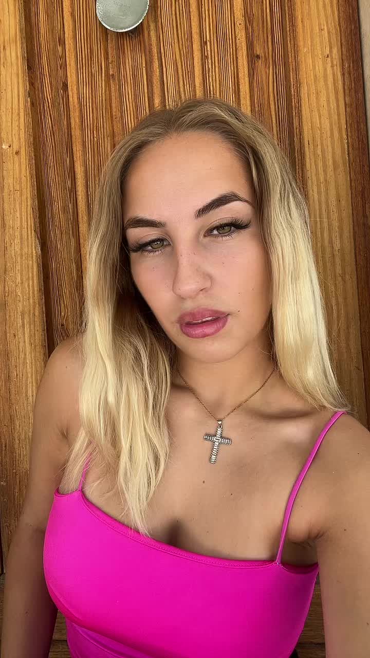 @desantissss__