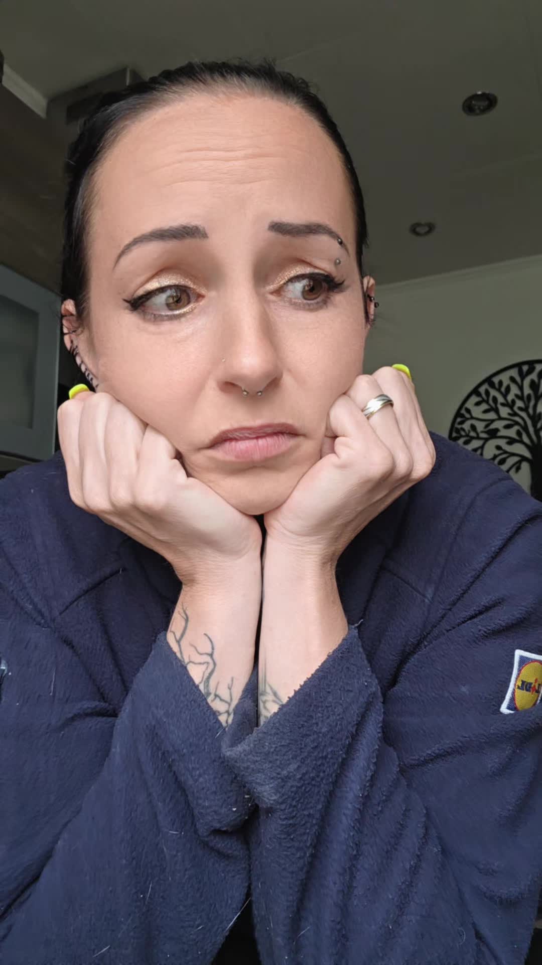 @Alice_1989