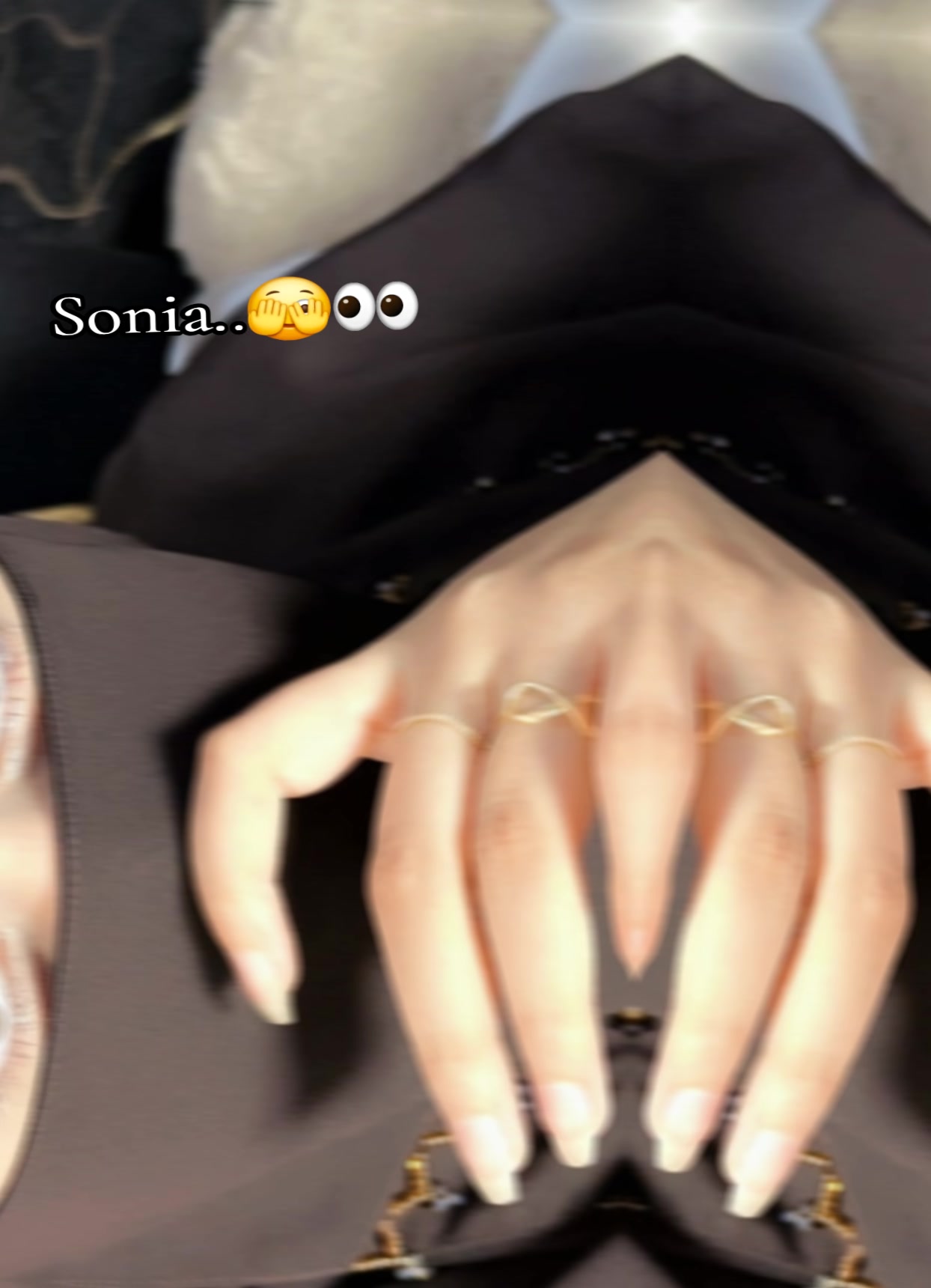 @sonia...49