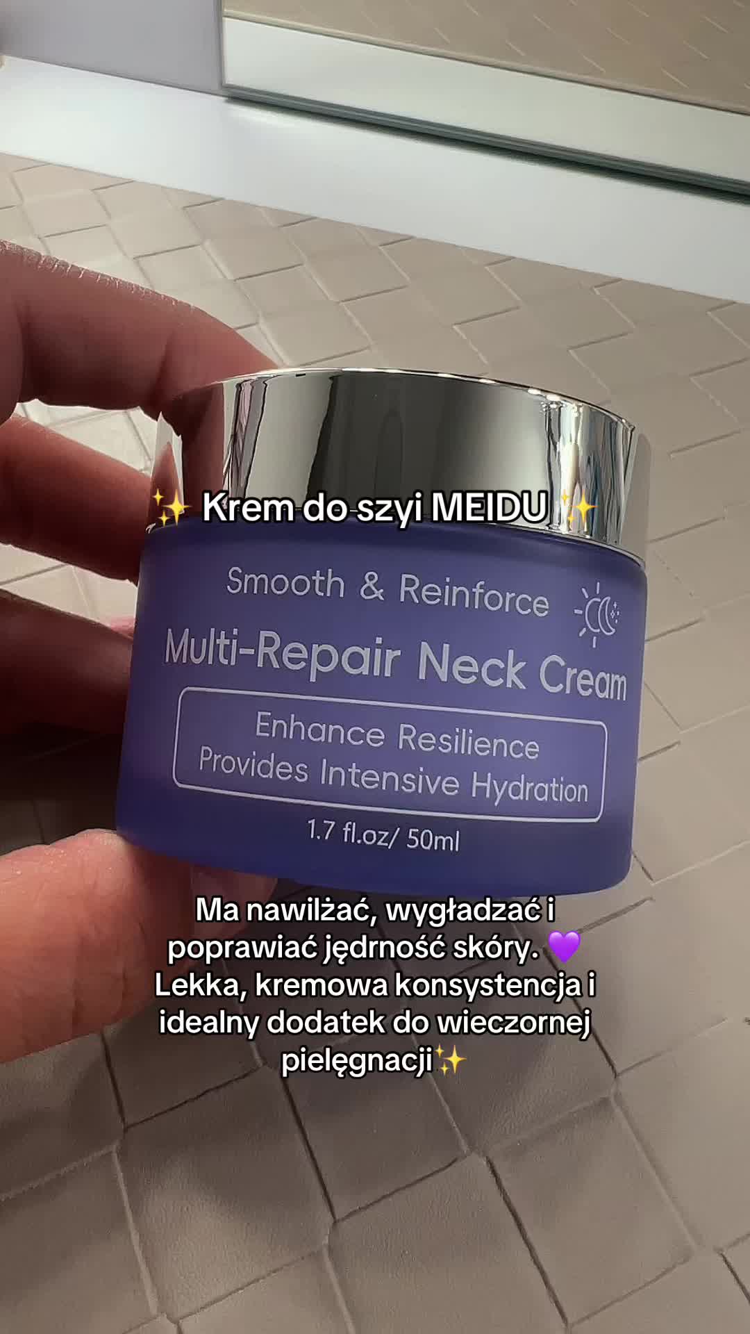 @Itspacia