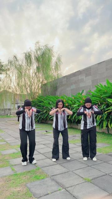 @Bernady Land Vanny