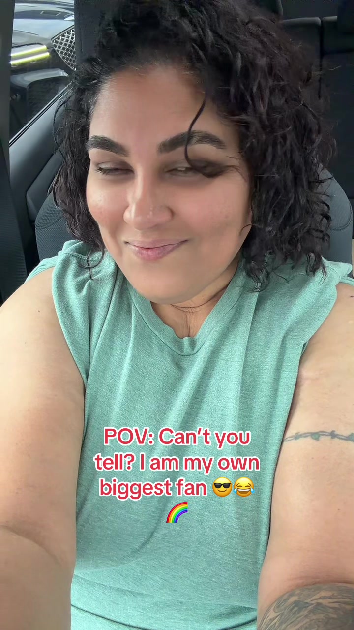 @Bri🇺🇸🏳️🌈