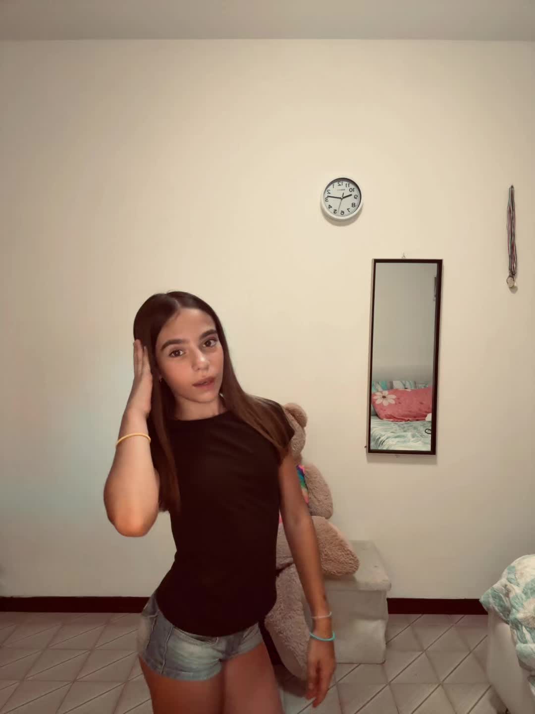 @𝟏𝟕