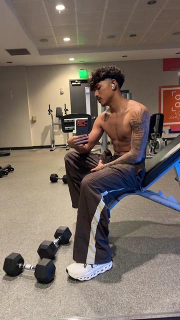 @Cx1txn🤴🏽