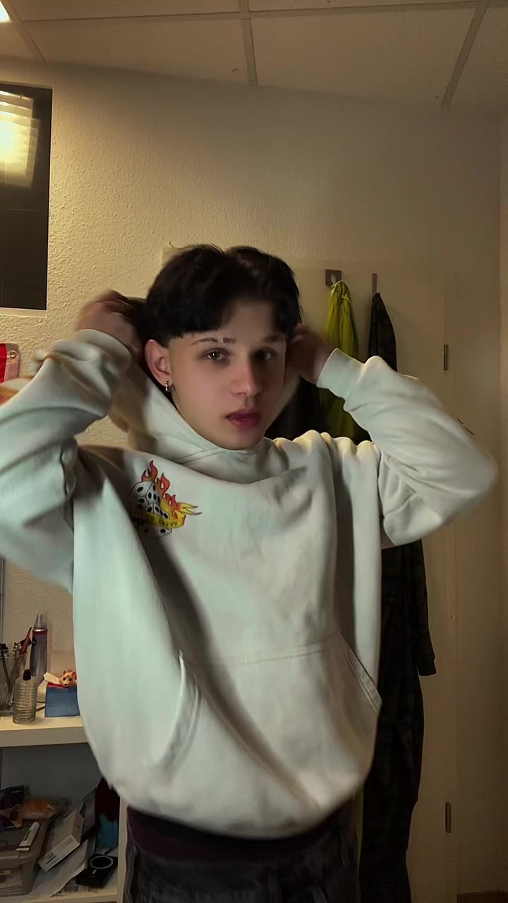 @Джеймі