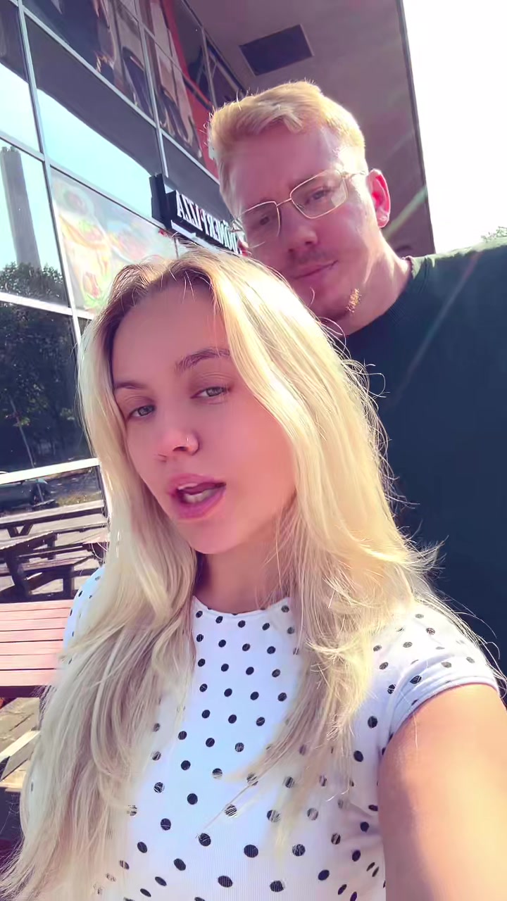 @whoiskxt