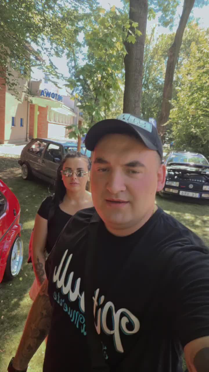 @BziBziak😎