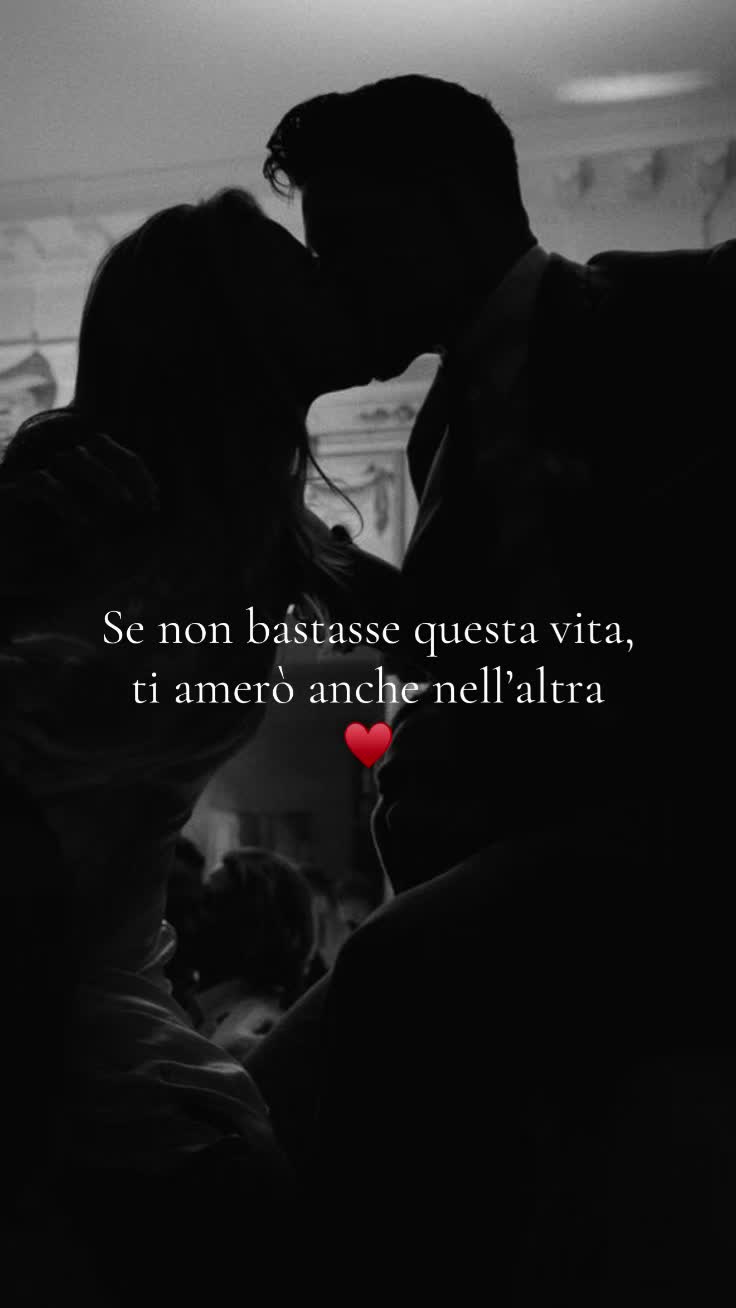 @⋆。°✩☽ …è ☾✩°。⋆