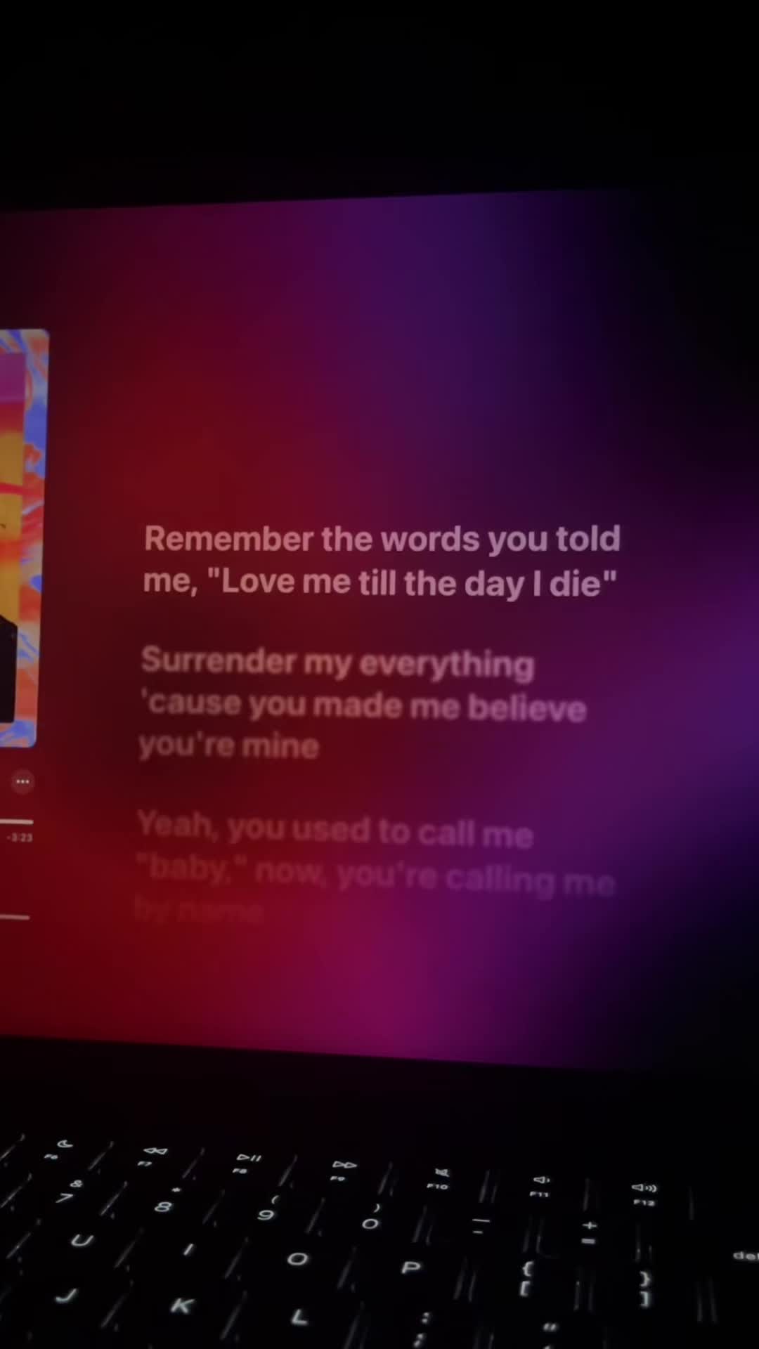 @🎧