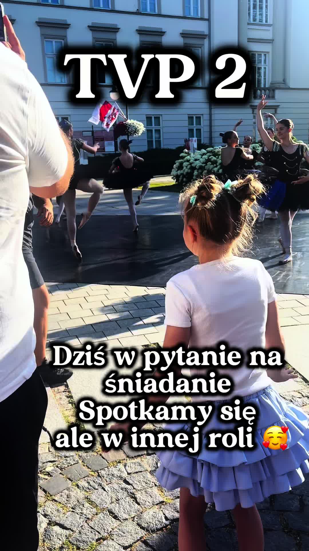@AkroAla