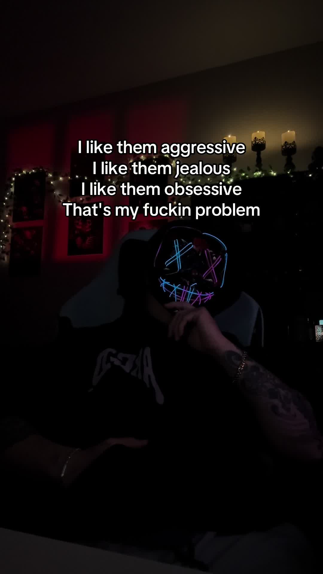 @𝑻𝑰𝑰𝑵𝒀 ♱