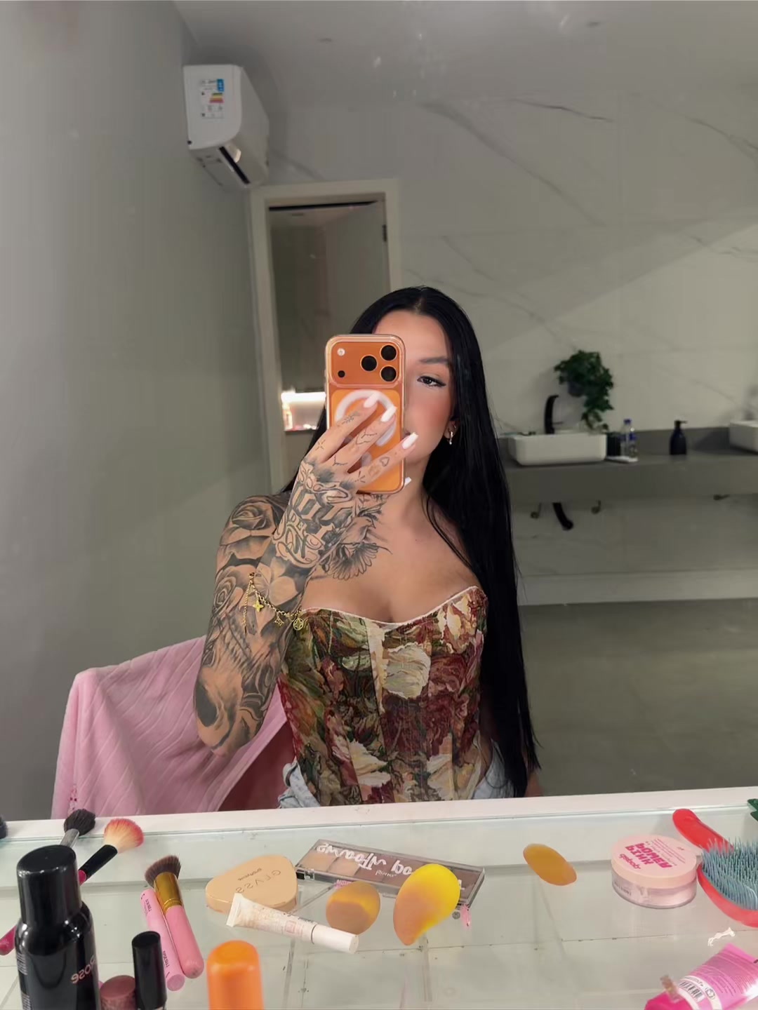 @_sabriinamacedo_