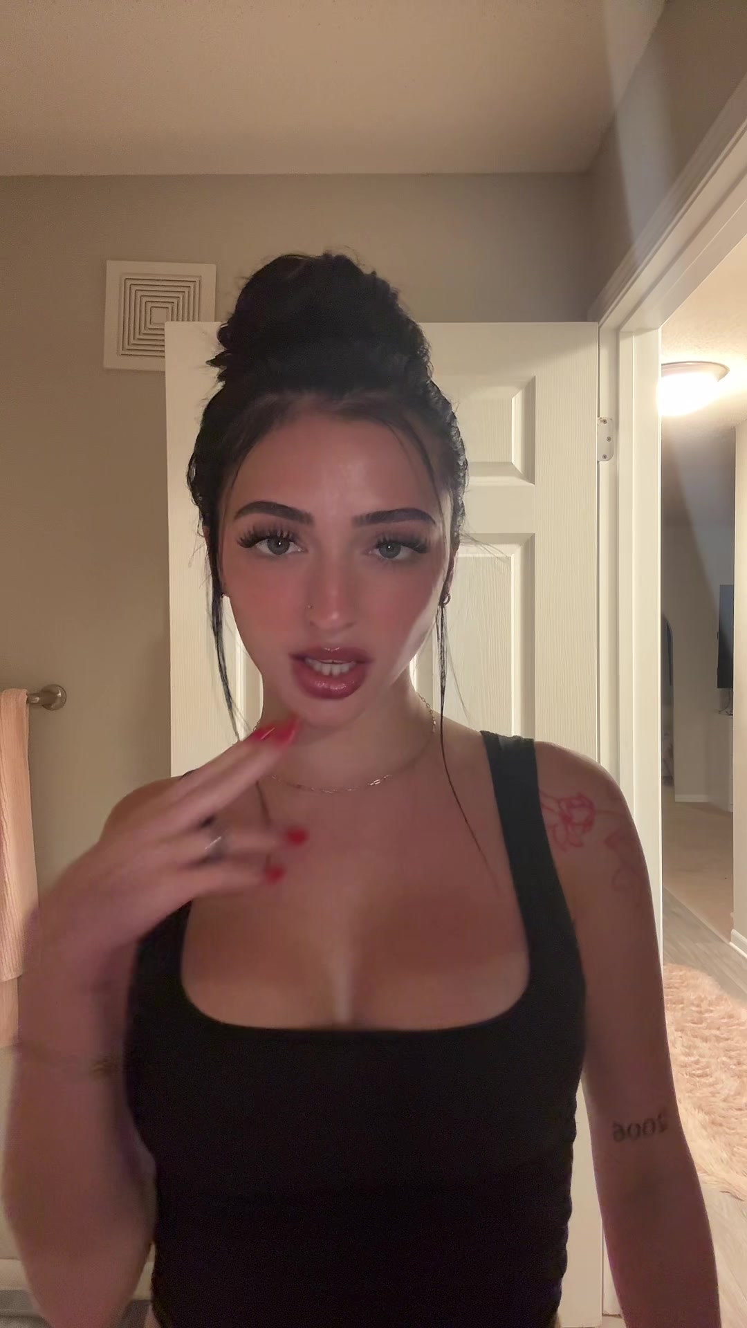 @Kiki