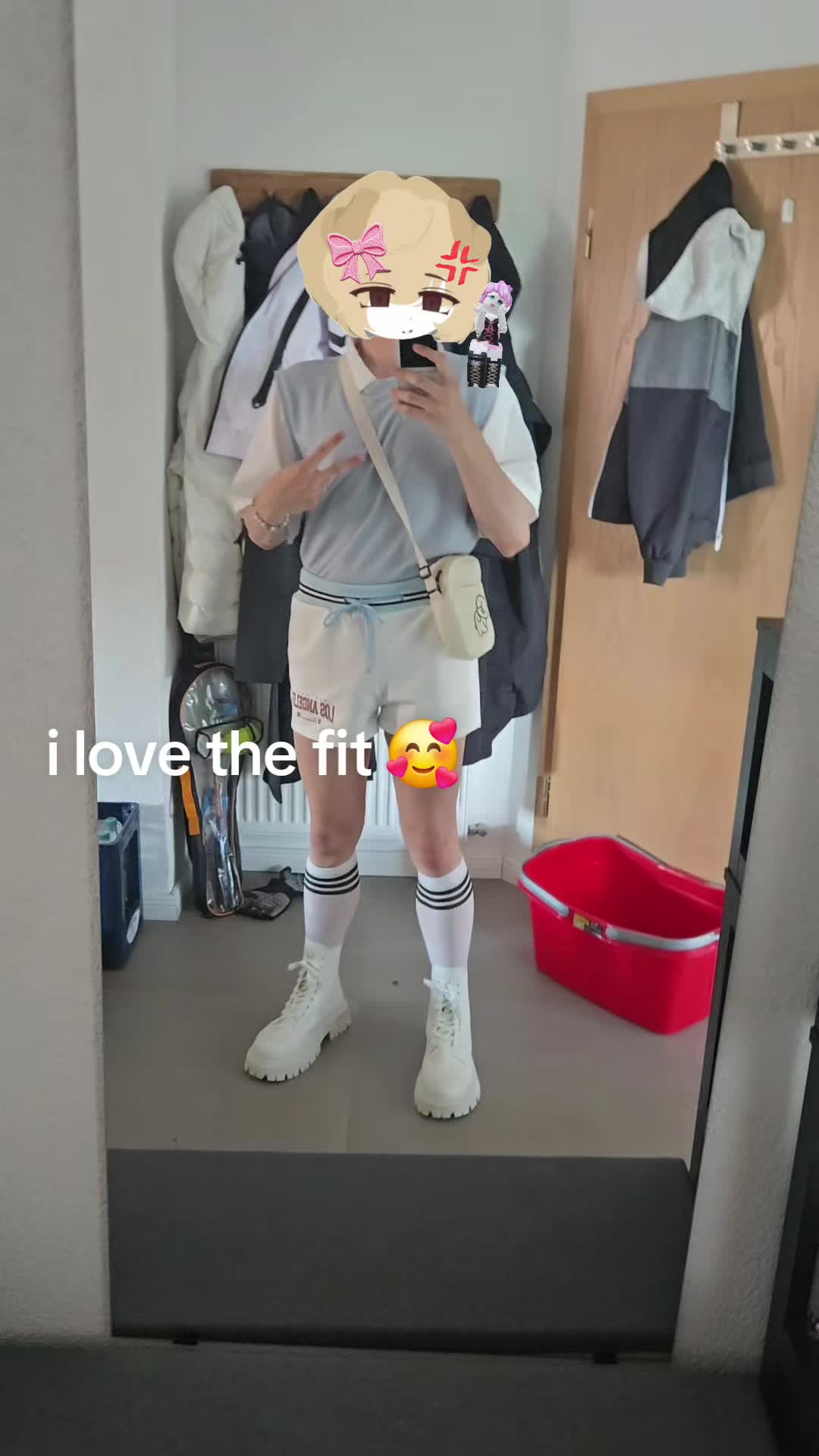 @femboy_flaeveil