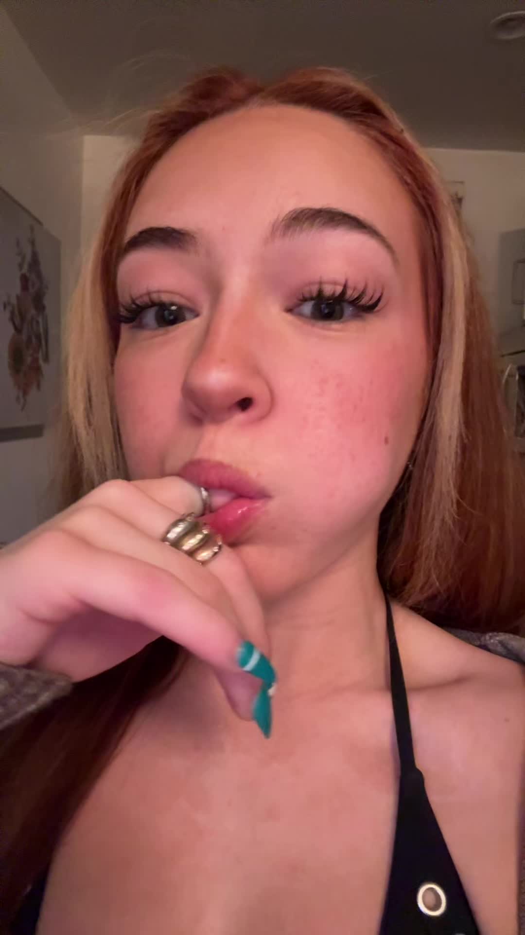 @livviesheaa
