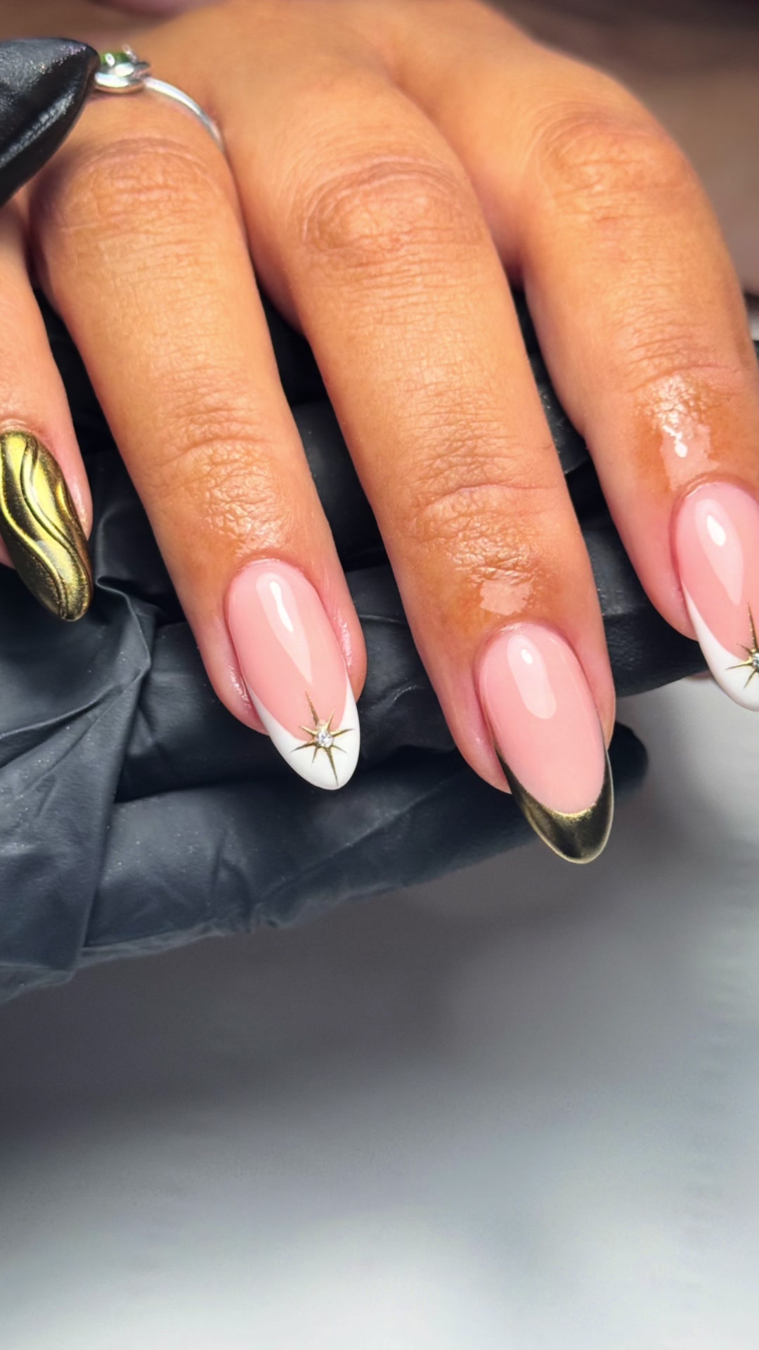 @nailsbyemgillard