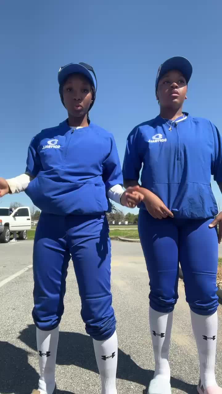 @itzyagirl_bree