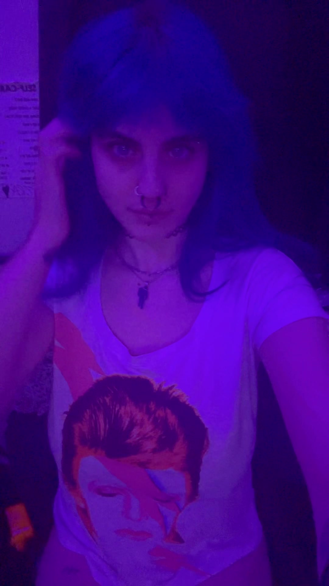 @Ez