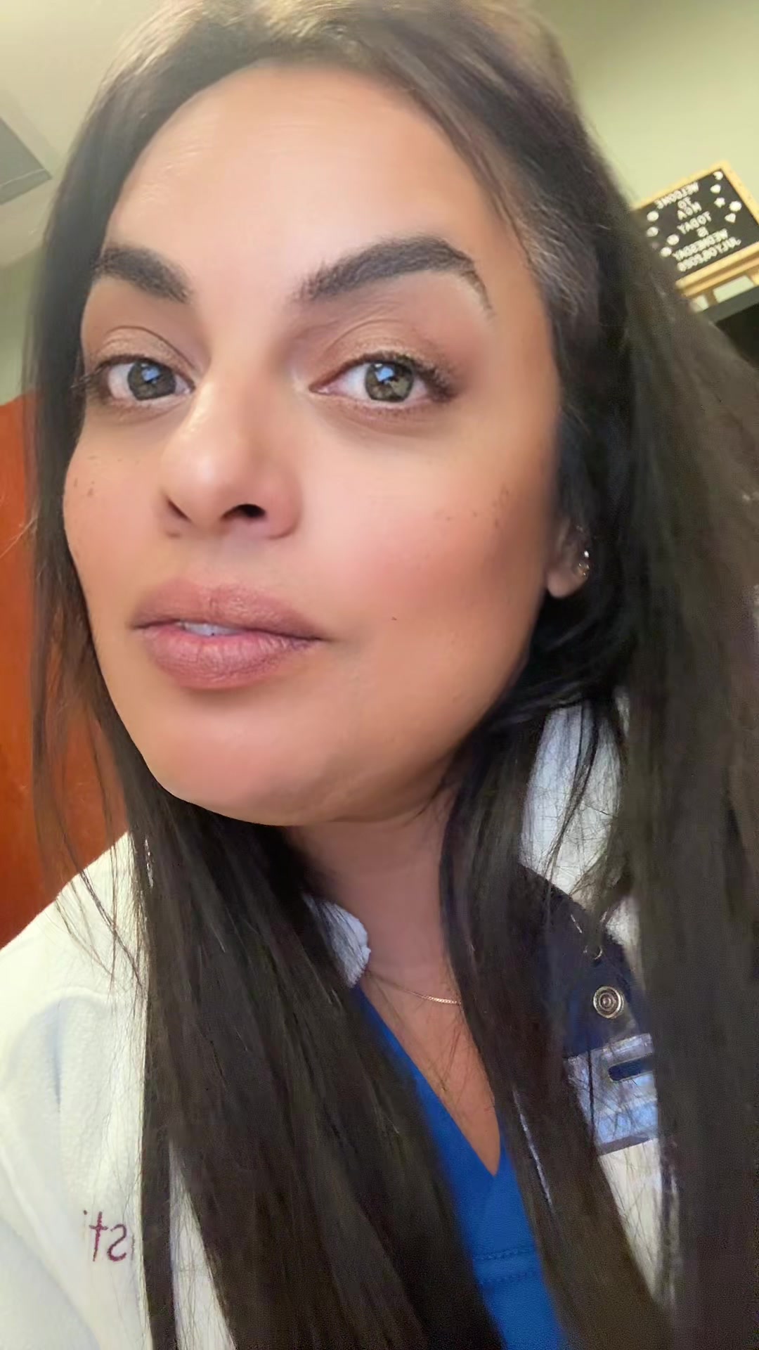@Cristina_Nicole