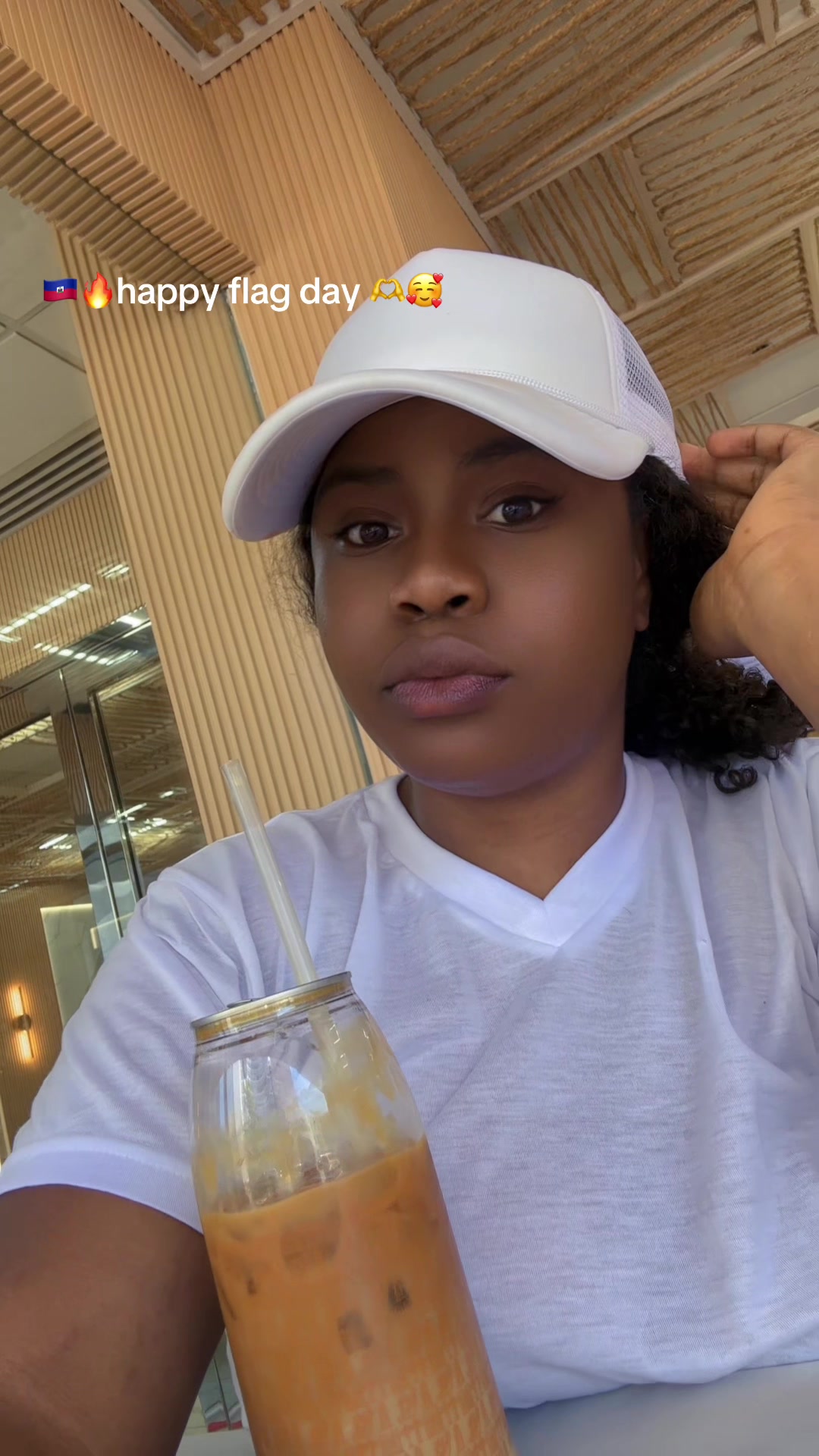 @Michaella 🦋