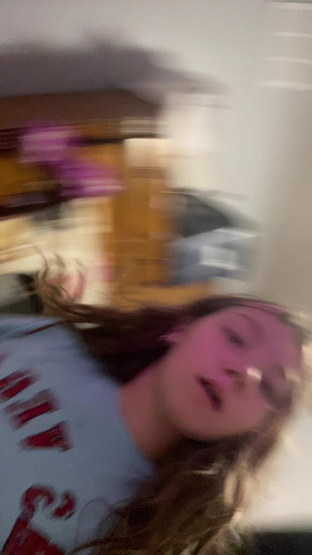 @Random_videosqueen