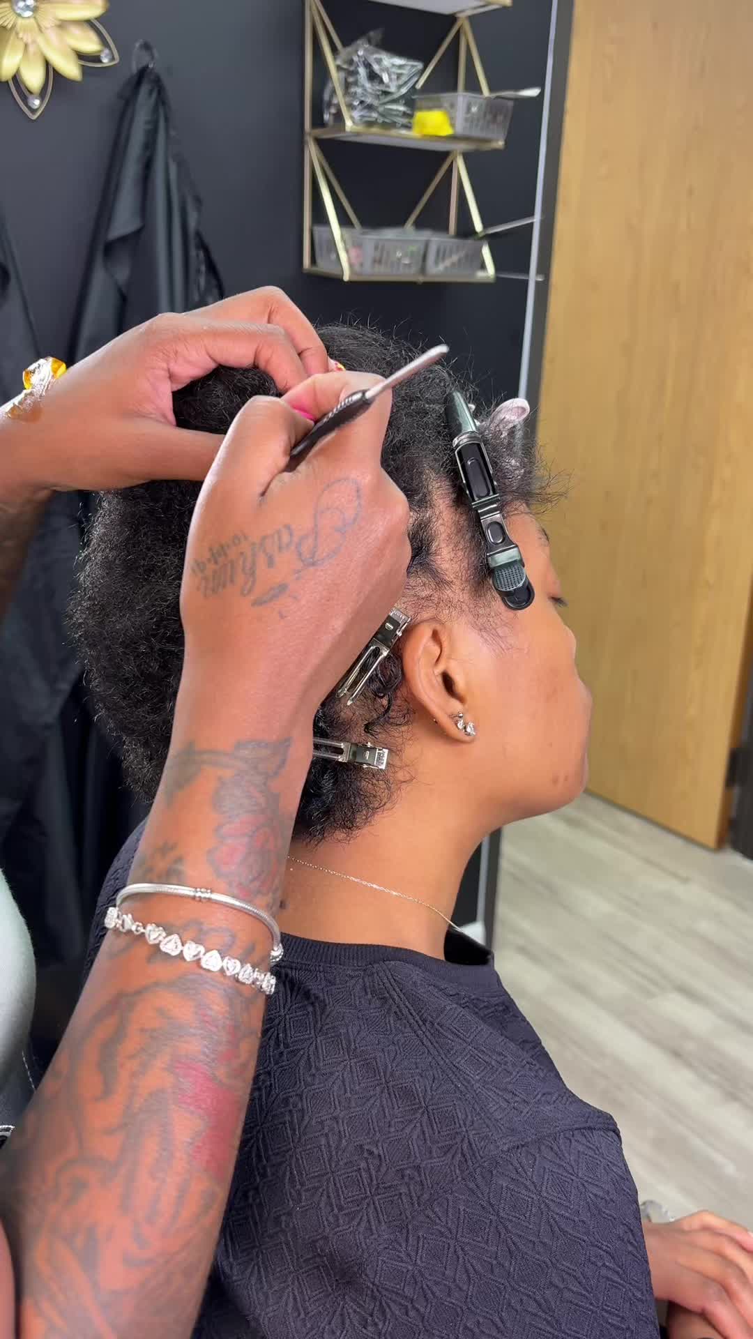 @Houston’s Braider/Lash Tech