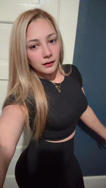 @Angélica🍒