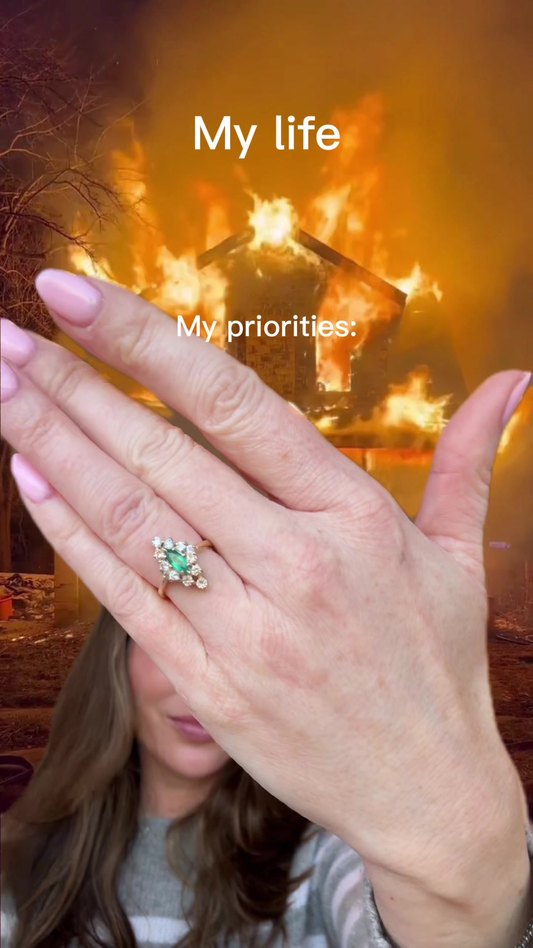@itsjulibromley