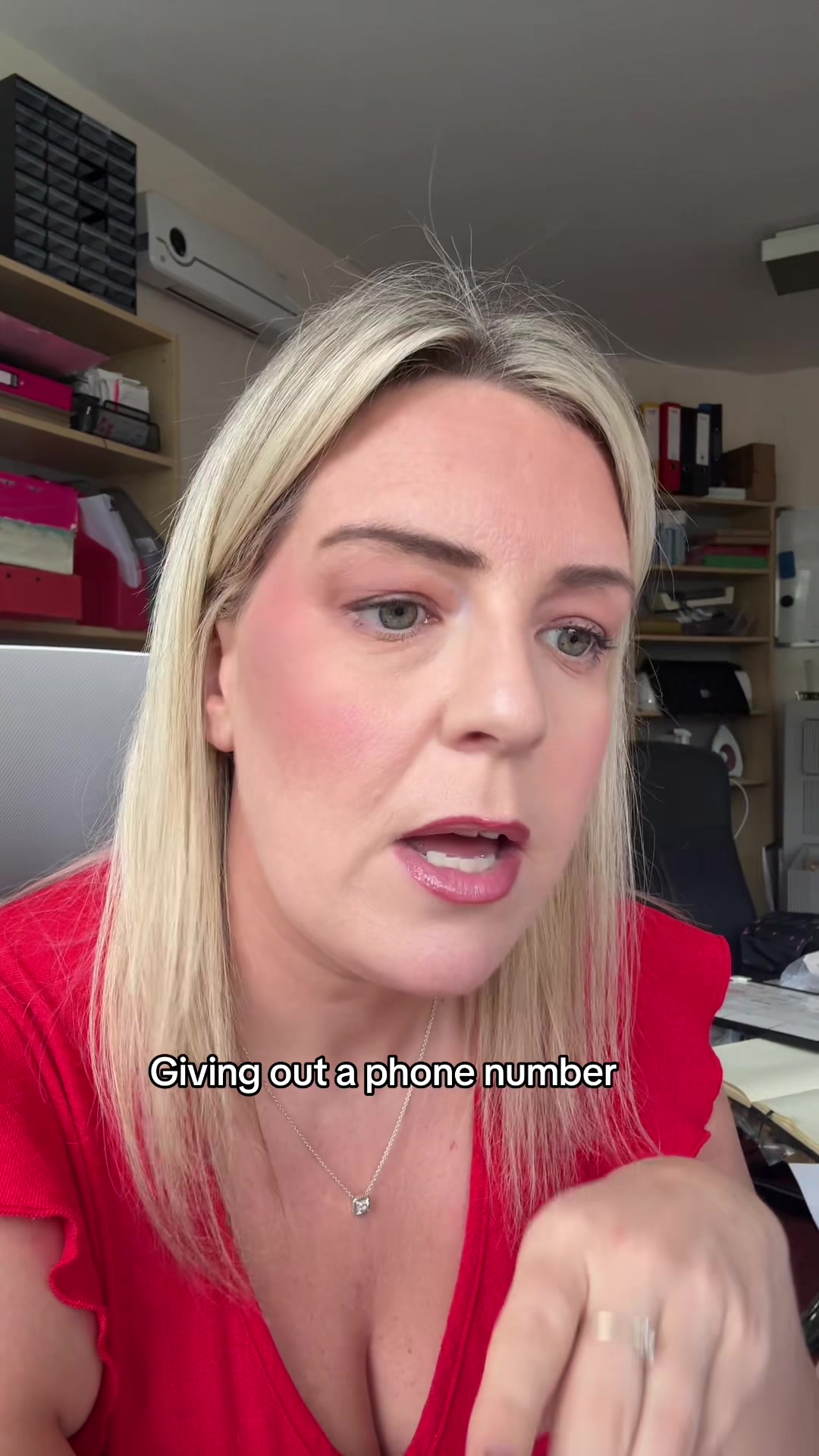 @Lucy Walker