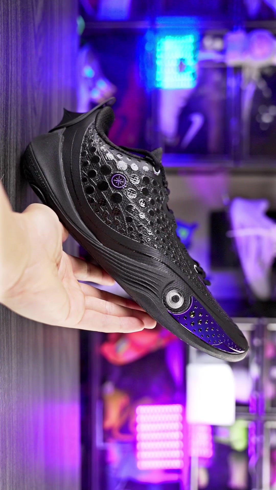 @Thesoledrop