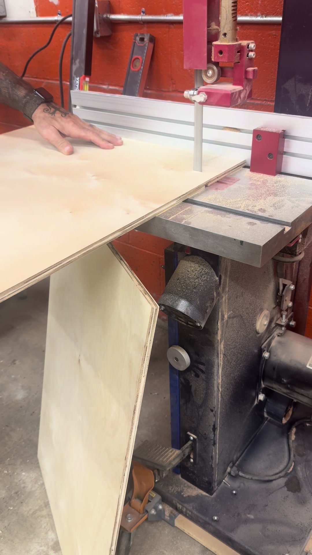 @JBirdCustomWoodworking