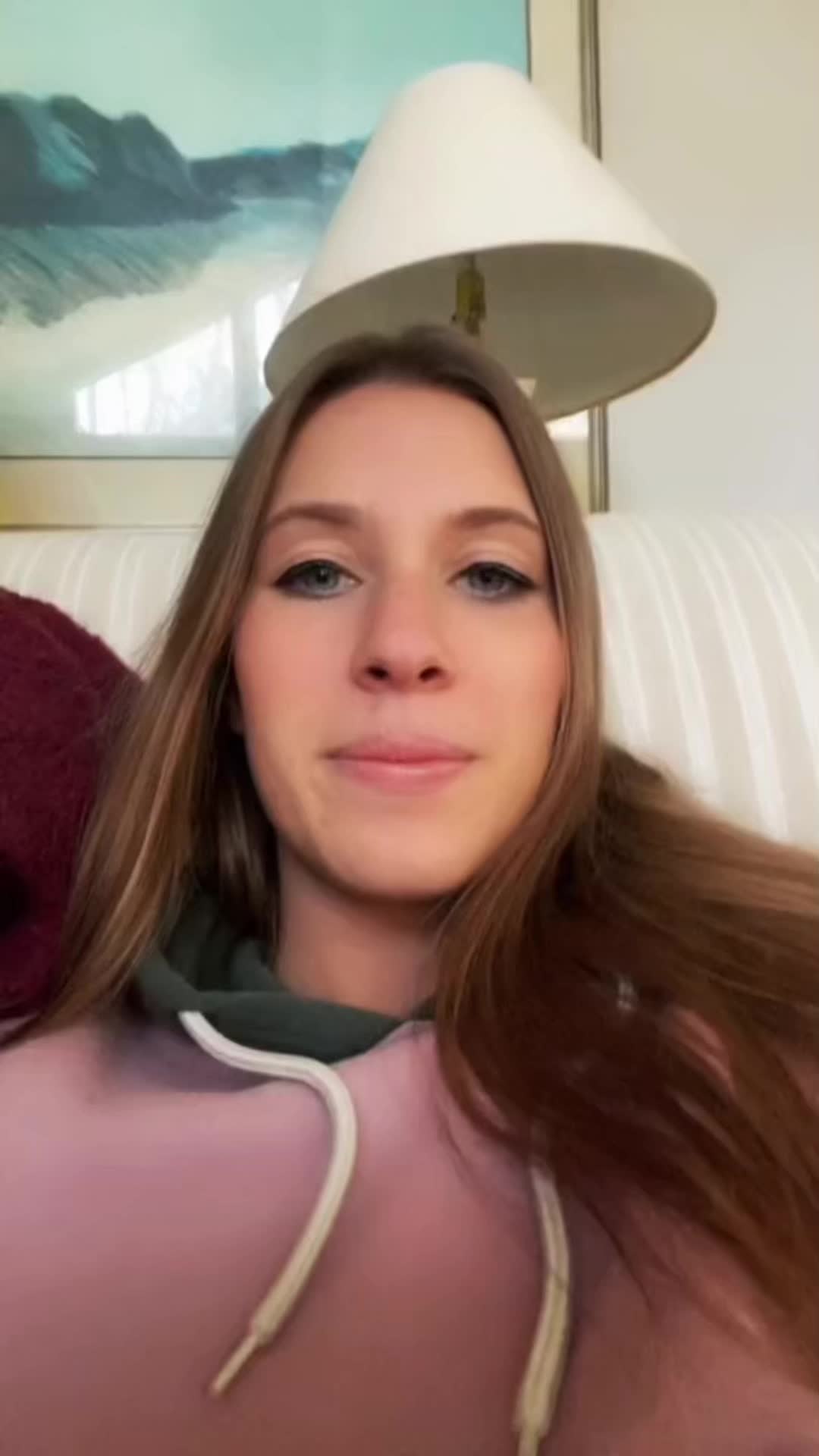 @hnhiw70