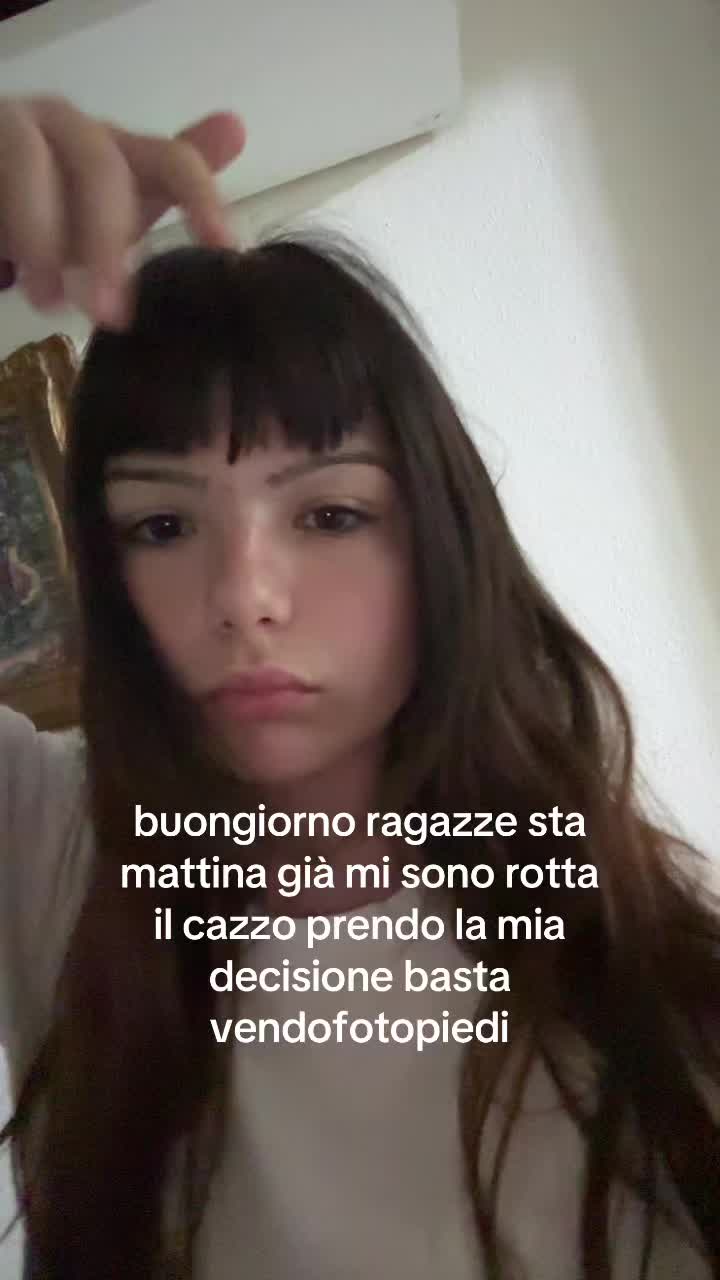 @selena