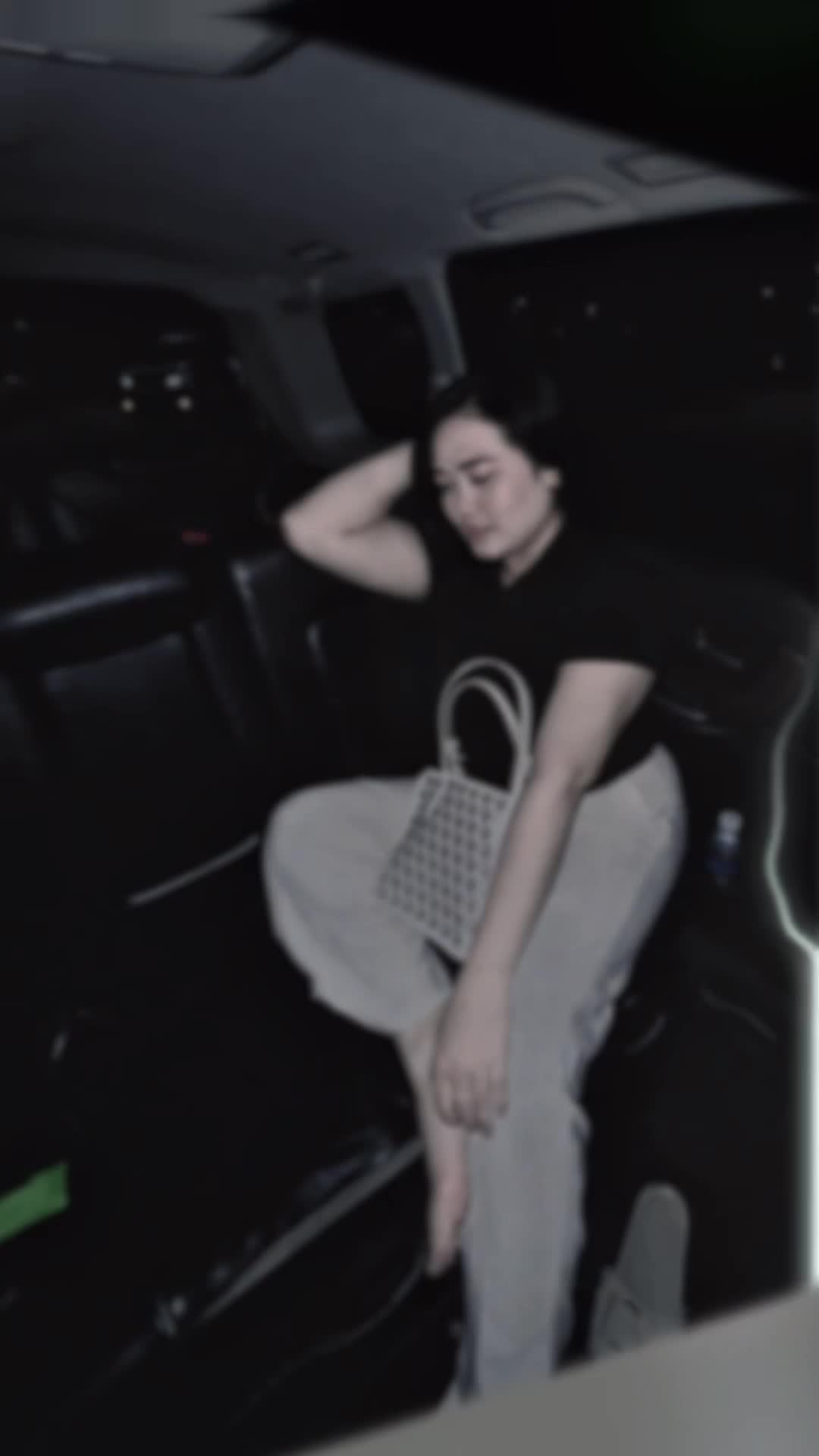 @F e L i n
