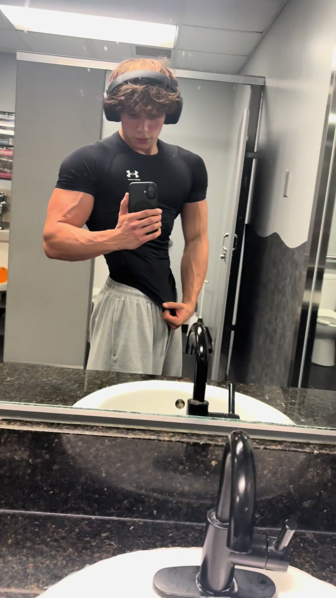 @zadesearcy