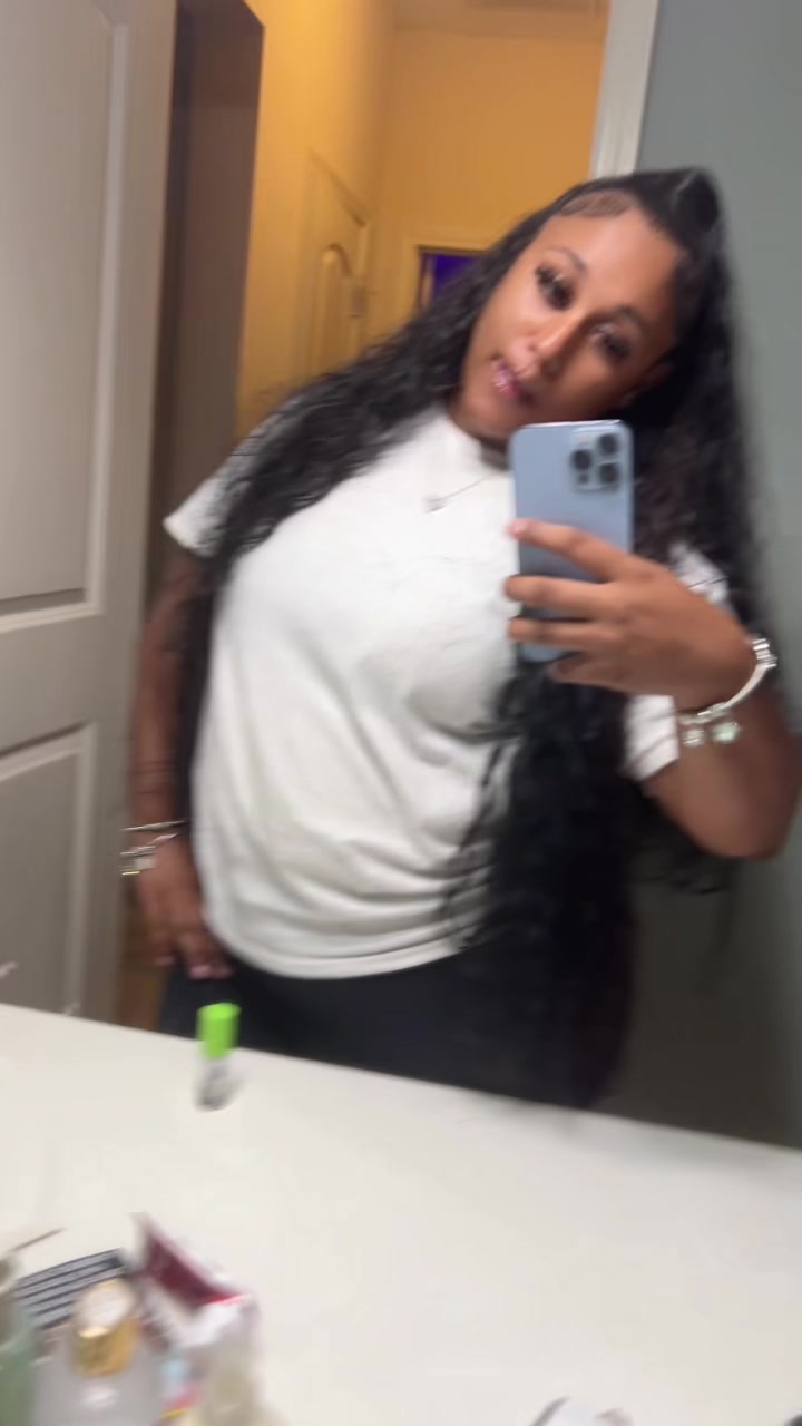 @thereallmercedess
