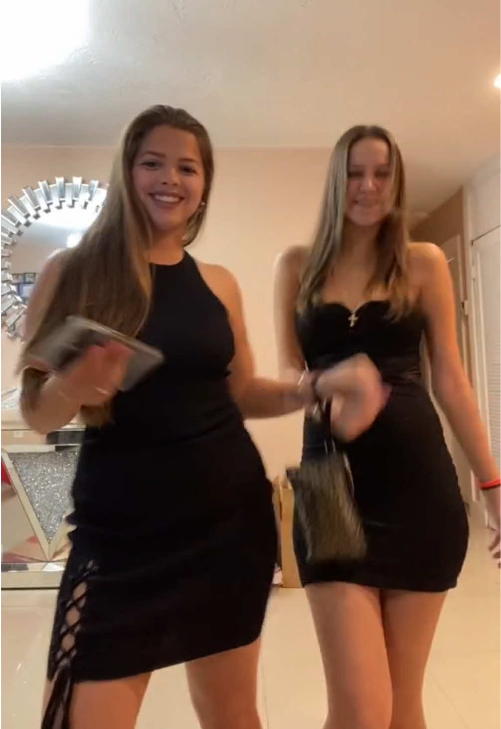 @Ani 🦋✨