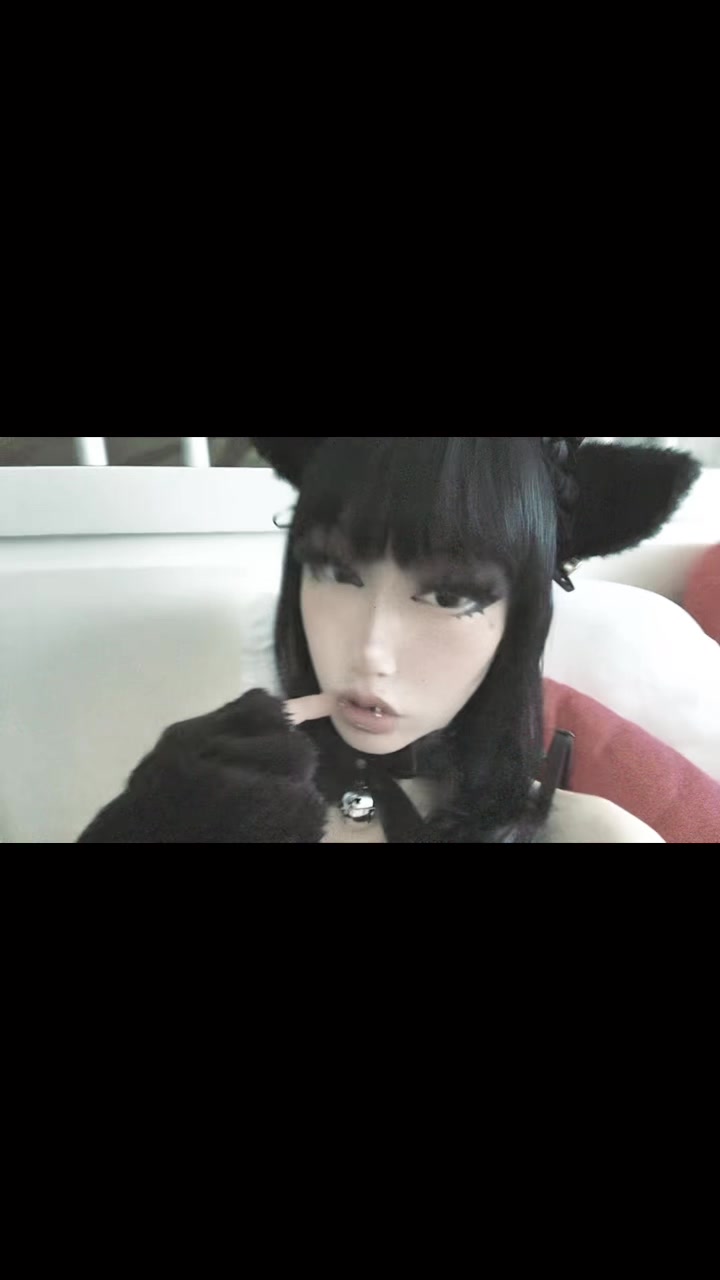 @๐๐ง๐ง๐๐ชฝ