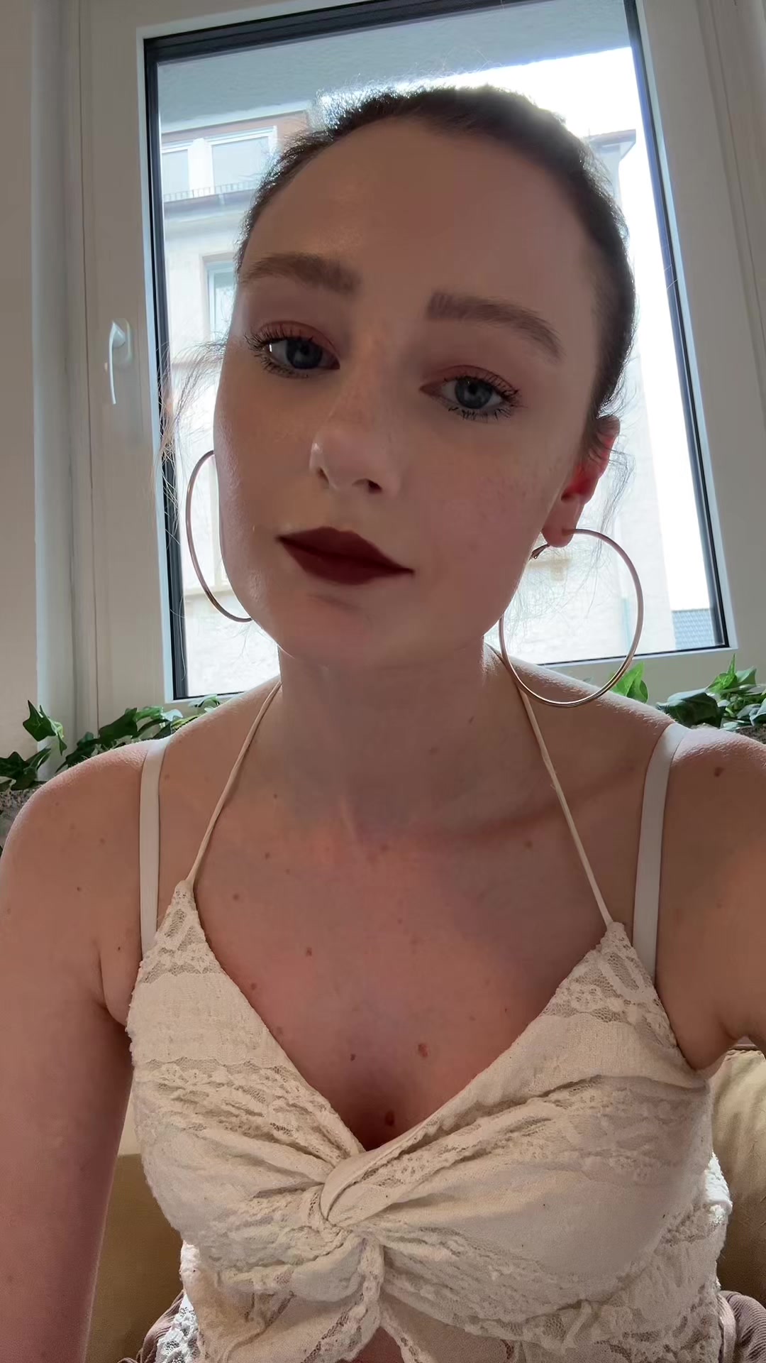 @Sophiangl