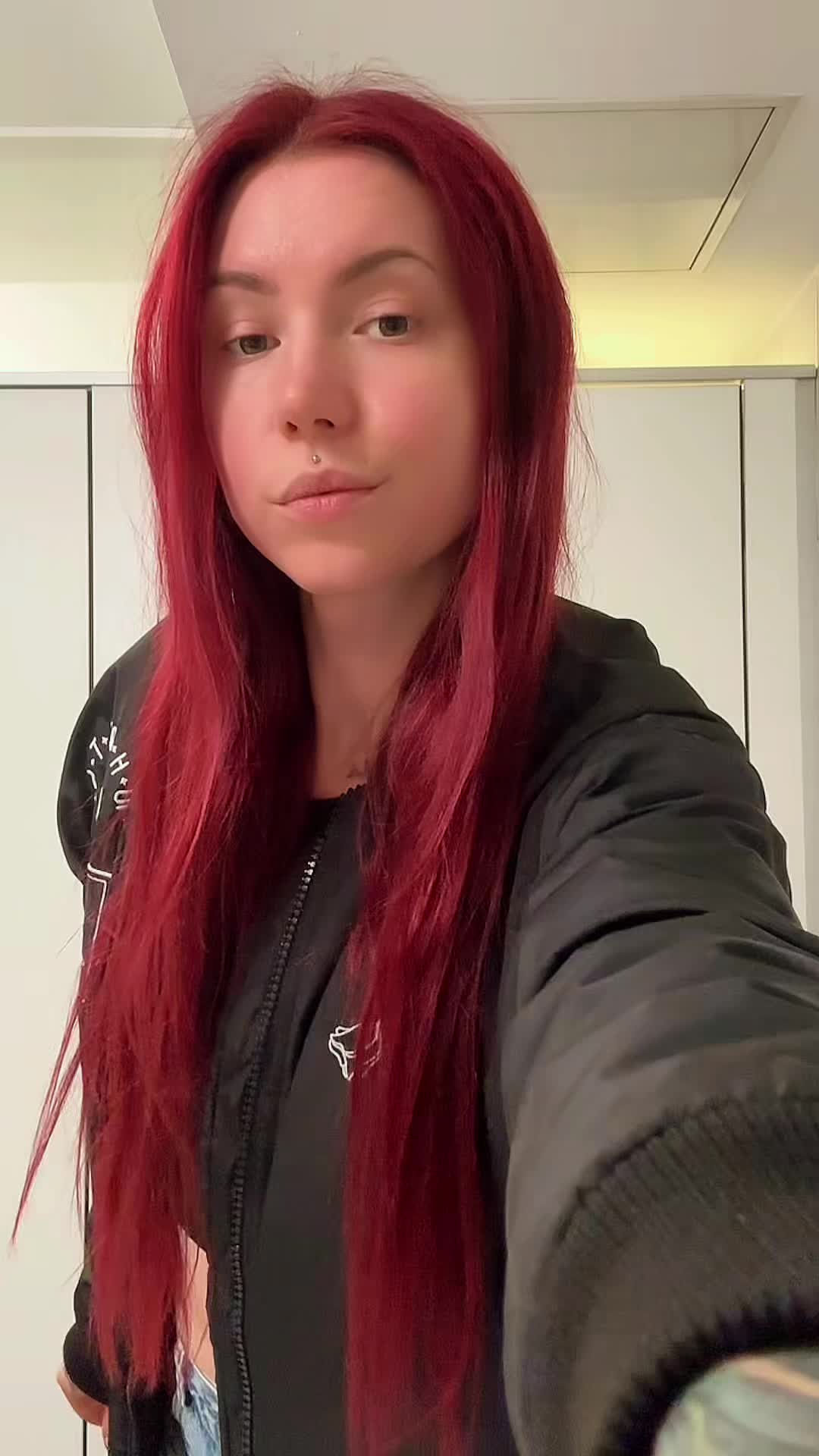 @Vera