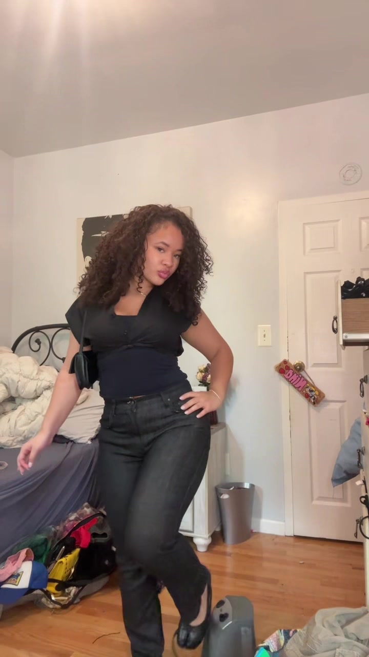 @yungggmiaaa