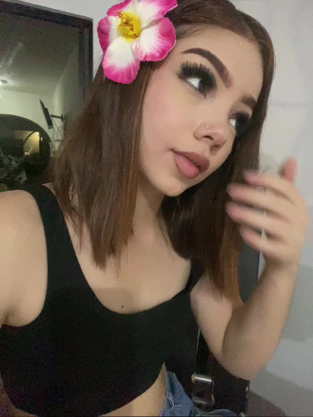 @𝒮𝑜𝓁𝓍𝒾𝓂𝒶𝓇👸🏼