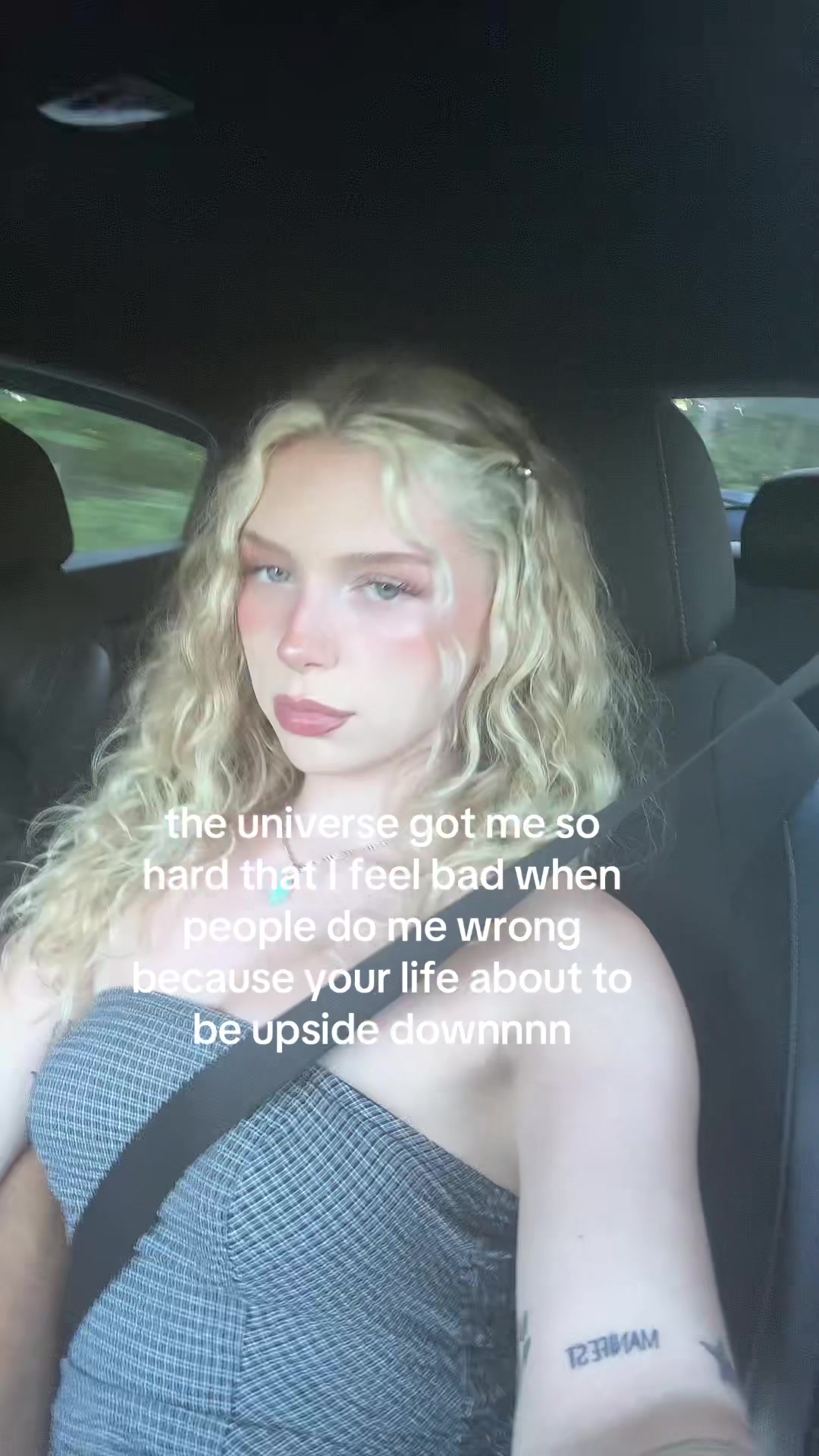 @ays ☮︎