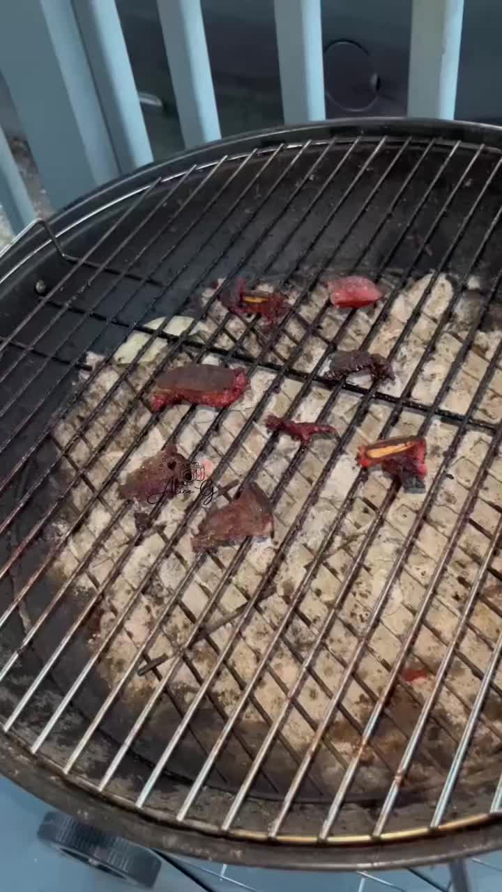 @𝓐𝓵𝓲𝓬𝓮 𝓖'👩&zwj;🍳🍪🦋☘️