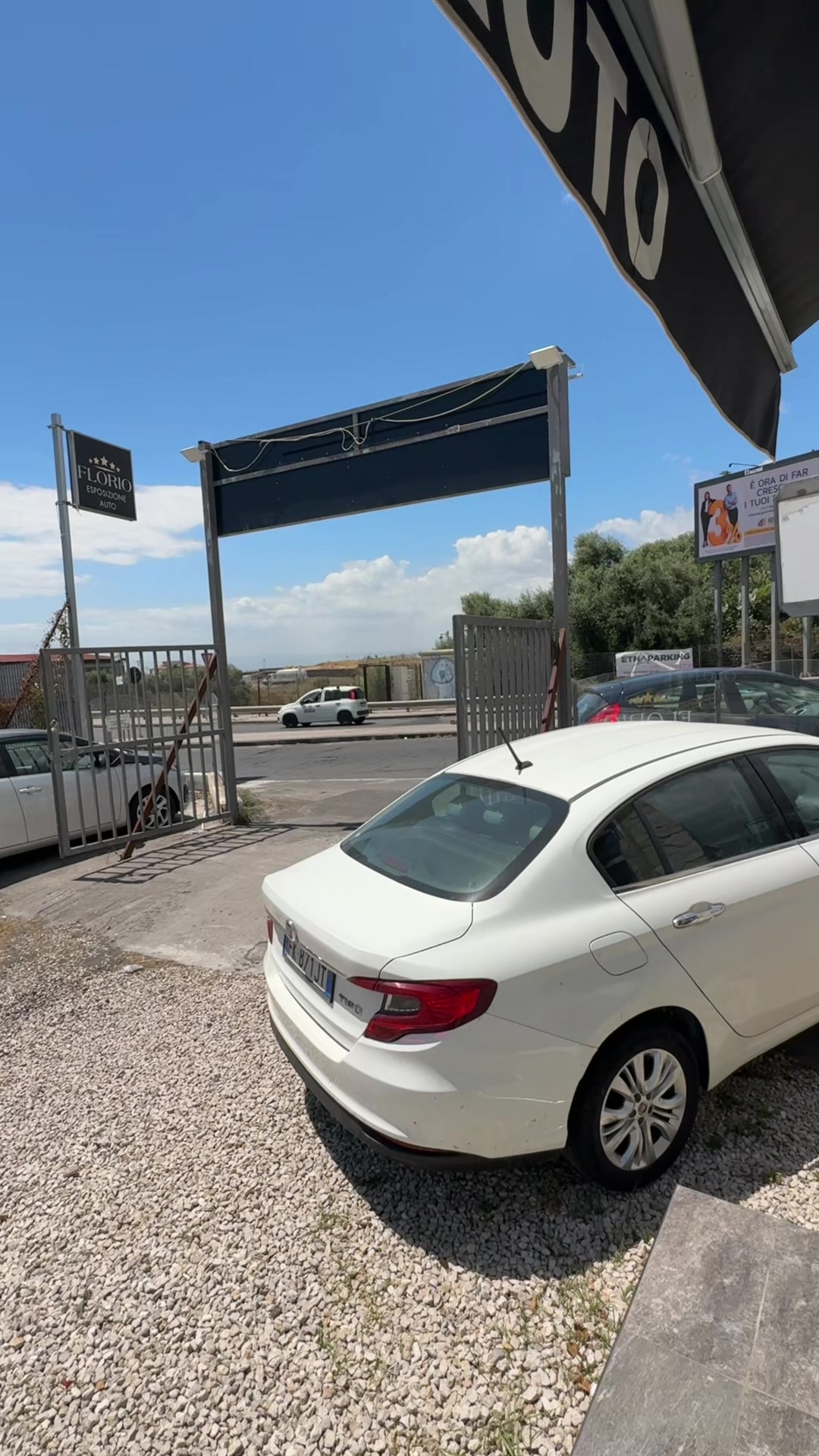 @Autosalone/Noleggio Florio