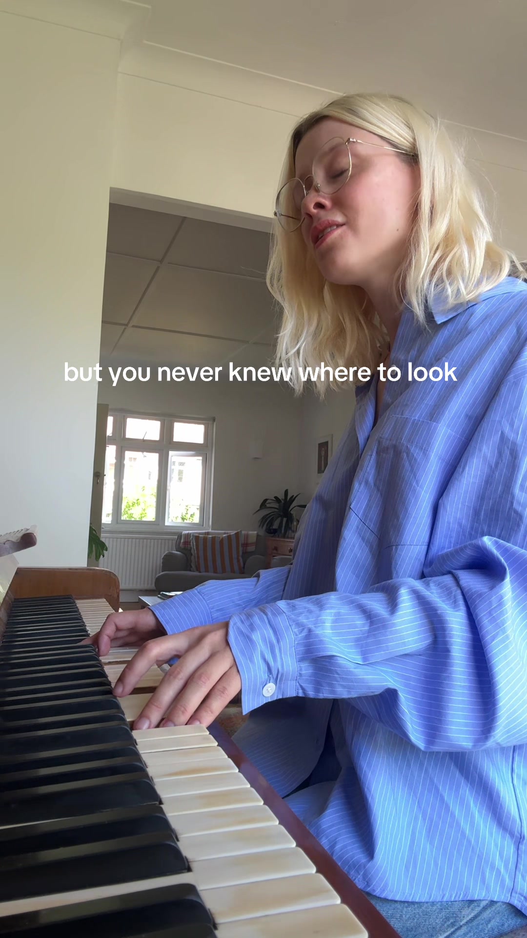 @maisie peters