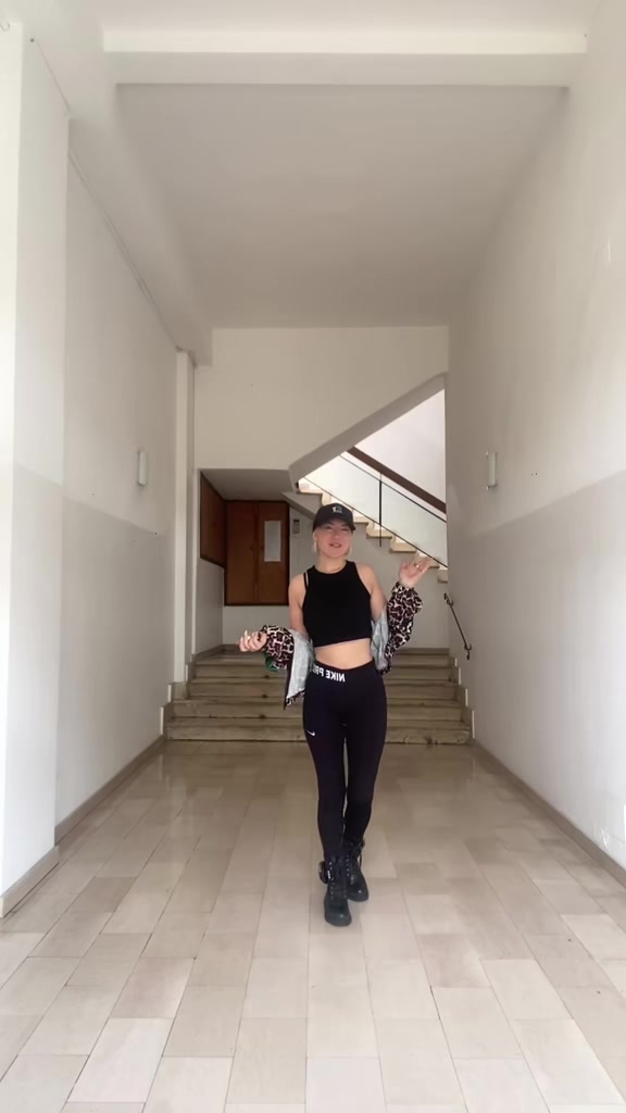 @Ela _entela