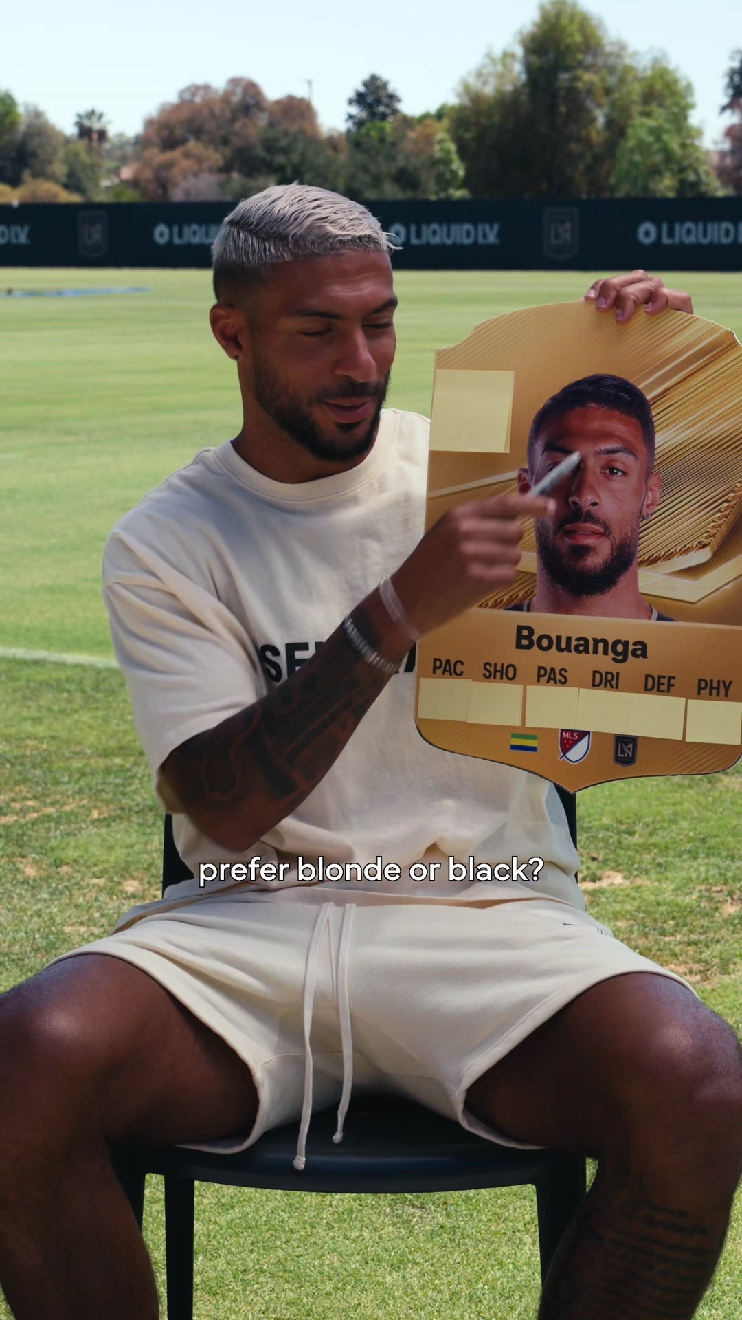 @Denis Bouanga