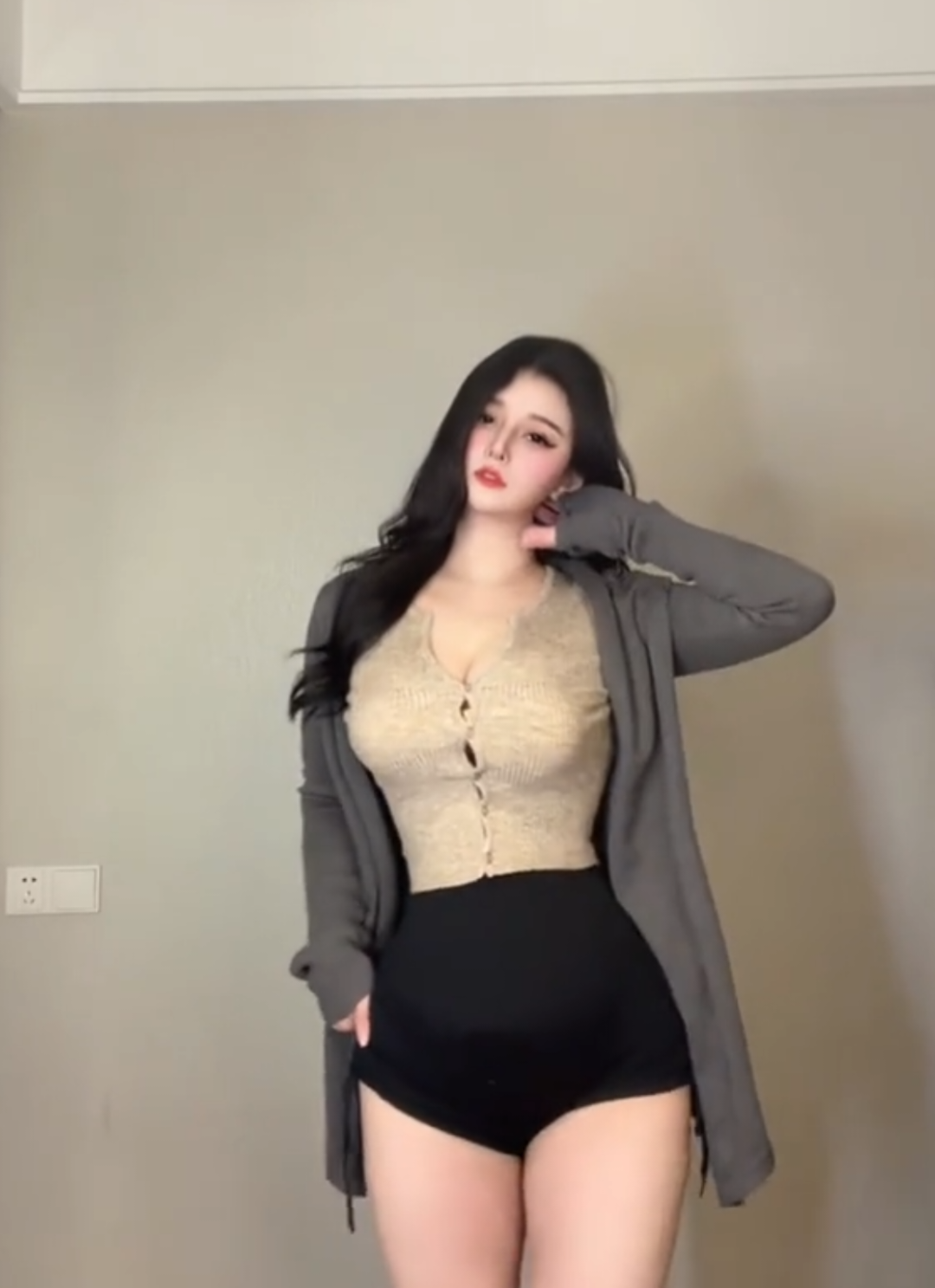 @YunaxEveryone